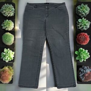 Lafayette 148 Grey Soft Denim Straight Leg Quiet Luxury Casual Chic Jeans 16‎